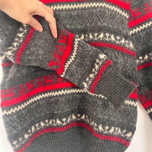 Amazing Vintage Gray and Red Wool Christmas Patterned Kids Sweater - Picture 2 of 4